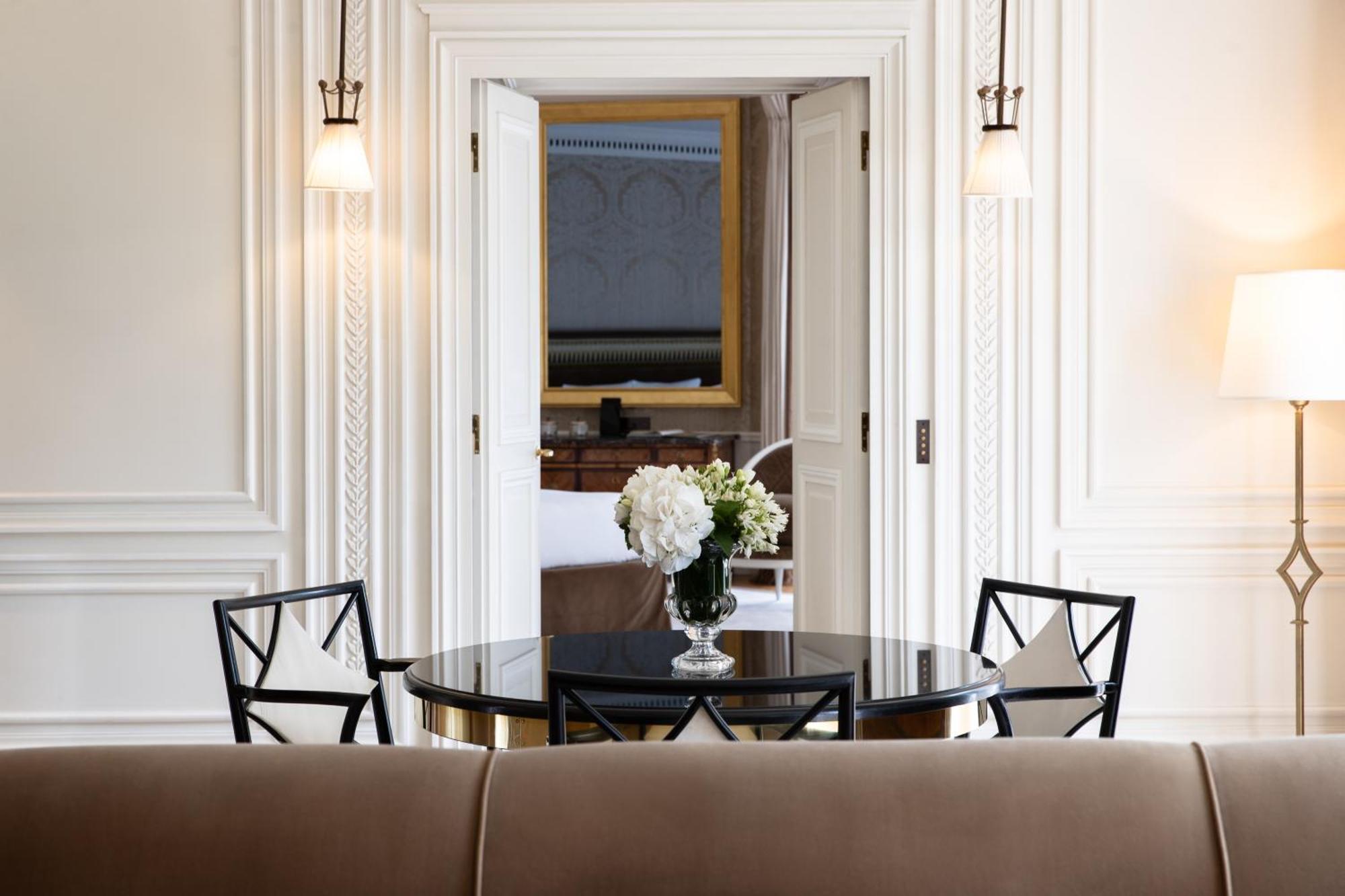 La Reserve Paris Hotel & Spa 外观 照片